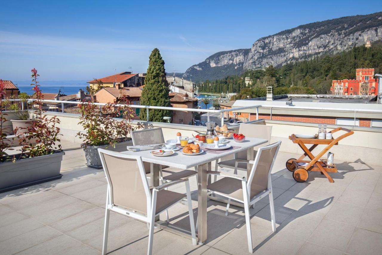 La Rocca Suite การ์ดา ภายนอก รูปภาพ
