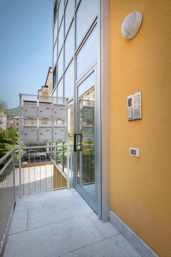 La Rocca Suite การ์ดา ภายนอก รูปภาพ